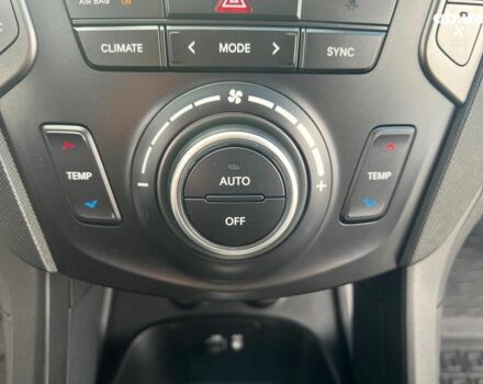 Белый Хендай Гранд Санта Фе, объемом двигателя 2.2 л и пробегом 124 тыс. км за 32580 $, фото 34 на Automoto.ua