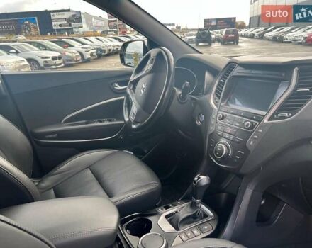 Белый Хендай Гранд Санта Фе, объемом двигателя 2.2 л и пробегом 124 тыс. км за 32580 $, фото 21 на Automoto.ua