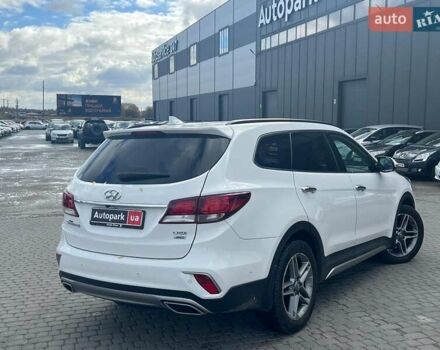 Белый Хендай Гранд Санта Фе, объемом двигателя 2.2 л и пробегом 124 тыс. км за 32580 $, фото 11 на Automoto.ua