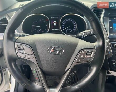 Белый Хендай Гранд Санта Фе, объемом двигателя 2.2 л и пробегом 124 тыс. км за 32580 $, фото 36 на Automoto.ua