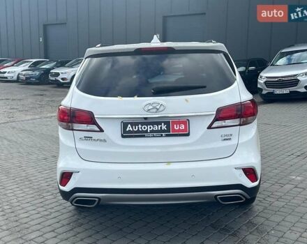 Белый Хендай Гранд Санта Фе, объемом двигателя 2.2 л и пробегом 124 тыс. км за 32580 $, фото 10 на Automoto.ua