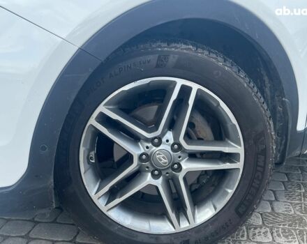 Белый Хендай Гранд Санта Фе, объемом двигателя 2.2 л и пробегом 124 тыс. км за 32580 $, фото 5 на Automoto.ua