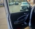 Белый Хендай Гранд Санта Фе, объемом двигателя 2.2 л и пробегом 124 тыс. км за 35000 $, фото 3 на Automoto.ua
