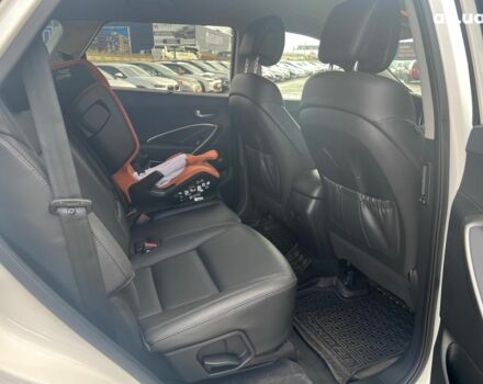 Белый Хендай Гранд Санта Фе, объемом двигателя 2.2 л и пробегом 124 тыс. км за 32580 $, фото 22 на Automoto.ua