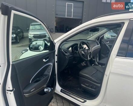 Белый Хендай Гранд Санта Фе, объемом двигателя 2.2 л и пробегом 124 тыс. км за 32580 $, фото 25 на Automoto.ua