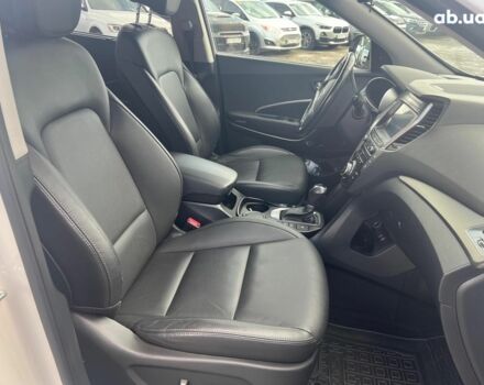 Белый Хендай Гранд Санта Фе, объемом двигателя 2.2 л и пробегом 124 тыс. км за 32580 $, фото 20 на Automoto.ua