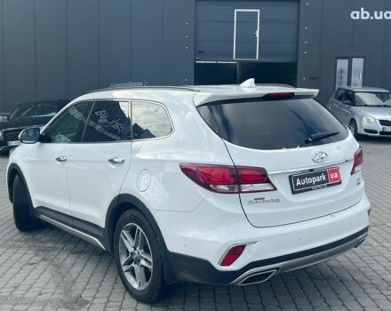 Белый Хендай Гранд Санта Фе, объемом двигателя 2.2 л и пробегом 124 тыс. км за 32580 $, фото 11 на Automoto.ua