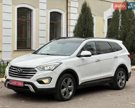 Білий Хендай Гранд Санта Фє, об'ємом двигуна 2.2 л та пробігом 208 тис. км за 17700 $, фото 1 на Automoto.ua