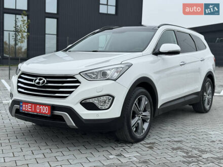 Хендай Гранд Санта Фе 2016 в Дубно на Automoto.ua Белый Хендай Гранд Санта Фе, объемом двигателя 2.2 л и пробегом 149 тыс. км за 20777 $, фото 1 на Automoto.ua