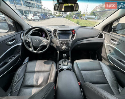 Бежевый Хендай Гранд Санта Фе, объемом двигателя 2.2 л и пробегом 130 тыс. км за 33000 $, фото 6 на Automoto.ua