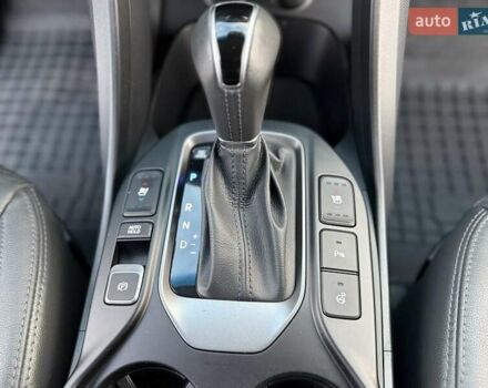 Черный Хендай Гранд Санта Фе, объемом двигателя 2.2 л и пробегом 65 тыс. км за 22700 $, фото 41 на Automoto.ua