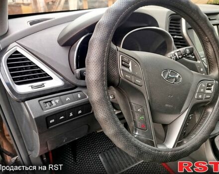 Чорний Хендай Гранд Санта Фє, об'ємом двигуна 2.2 л та пробігом 152 тис. км за 20000 $, фото 5 на Automoto.ua