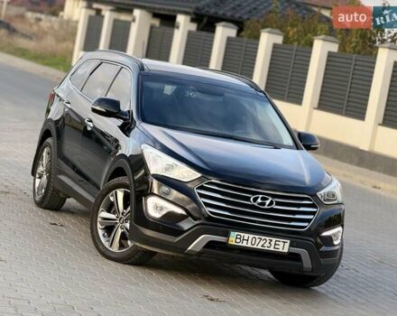 Черный Хендай Гранд Санта Фе, объемом двигателя 2.2 л и пробегом 65 тыс. км за 22700 $, фото 7 на Automoto.ua