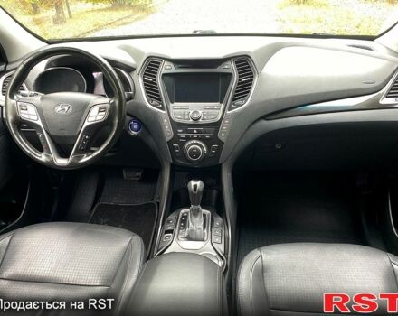 Черный Хендай Гранд Санта Фе, объемом двигателя 2.2 л и пробегом 217 тыс. км за 15990 $, фото 7 на Automoto.ua