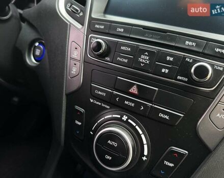 Черный Хендай Гранд Санта Фе, объемом двигателя 2 л и пробегом 158 тыс. км за 18400 $, фото 18 на Automoto.ua