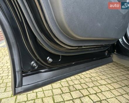 Черный Хендай Гранд Санта Фе, объемом двигателя 2.2 л и пробегом 215 тыс. км за 18999 $, фото 190 на Automoto.ua