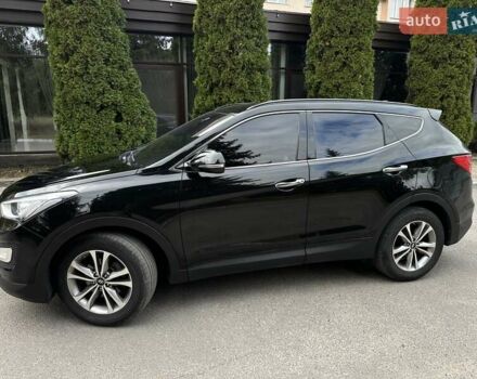 Черный Хендай Гранд Санта Фе, объемом двигателя 2 л и пробегом 158 тыс. км за 18400 $, фото 4 на Automoto.ua