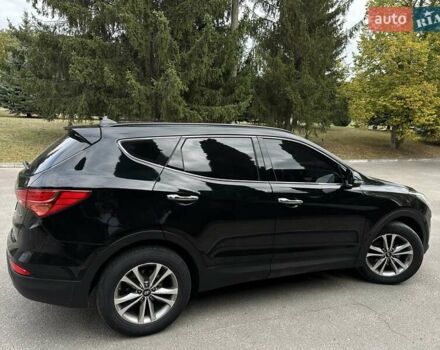 Черный Хендай Гранд Санта Фе, объемом двигателя 2 л и пробегом 158 тыс. км за 18400 $, фото 12 на Automoto.ua