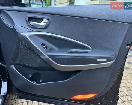 Черный Хендай Гранд Санта Фе, объемом двигателя 2.2 л и пробегом 215 тыс. км за 18999 $, фото 237 на Automoto.ua