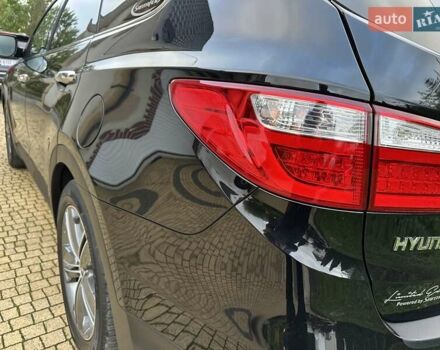 Черный Хендай Гранд Санта Фе, объемом двигателя 2.2 л и пробегом 215 тыс. км за 18999 $, фото 99 на Automoto.ua