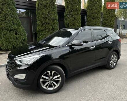 Черный Хендай Гранд Санта Фе, объемом двигателя 2 л и пробегом 158 тыс. км за 18400 $, фото 3 на Automoto.ua
