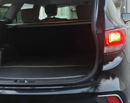 Чорний Хендай Гранд Санта Фє, об'ємом двигуна 0 л та пробігом 85 тис. км за 17100 $, фото 7 на Automoto.ua