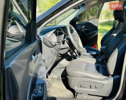 Черный Хендай Гранд Санта Фе, объемом двигателя 2.2 л и пробегом 95 тыс. км за 19800 $, фото 11 на Automoto.ua