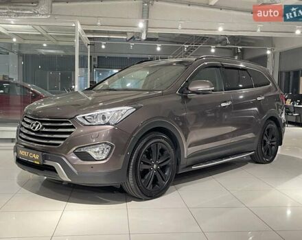 Коричневый Хендай Гранд Санта Фе, объемом двигателя 2.2 л и пробегом 213 тыс. км за 19900 $, фото 8 на Automoto.ua