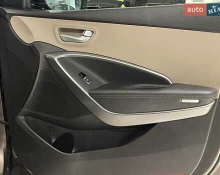 Коричневый Хендай Гранд Санта Фе, объемом двигателя 2.2 л и пробегом 213 тыс. км за 19900 $, фото 33 на Automoto.ua