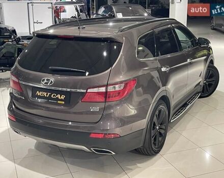 Коричневый Хендай Гранд Санта Фе, объемом двигателя 2.2 л и пробегом 213 тыс. км за 19900 $, фото 2 на Automoto.ua