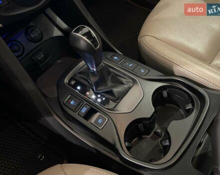 Коричневый Хендай Гранд Санта Фе, объемом двигателя 2.2 л и пробегом 213 тыс. км за 19900 $, фото 28 на Automoto.ua