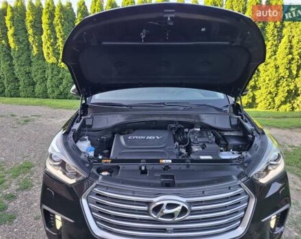 Коричневый Хендай Гранд Санта Фе, объемом двигателя 2.2 л и пробегом 193 тыс. км за 23700 $, фото 25 на Automoto.ua