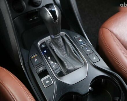 Хендай Гранд Санта Фе, объемом двигателя 2.2 л и пробегом 129 тыс. км за 22900 $, фото 24 на Automoto.ua