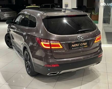 Хендай Гранд Санта Фе, объемом двигателя 2.2 л и пробегом 213 тыс. км за 19900 $, фото 5 на Automoto.ua