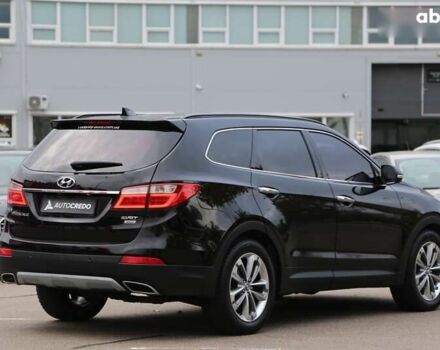 Хендай Гранд Санта Фе, объемом двигателя 2.2 л и пробегом 129 тыс. км за 22900 $, фото 6 на Automoto.ua