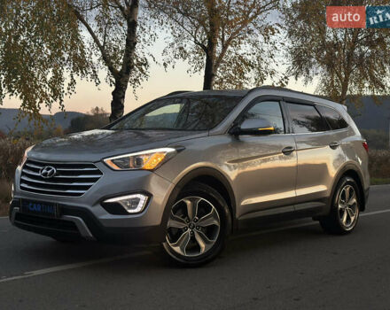 Сірий Хендай Гранд Санта Фє, об'ємом двигуна 2.2 л та пробігом 211 тис. км за 20900 $, фото 15 на Automoto.ua