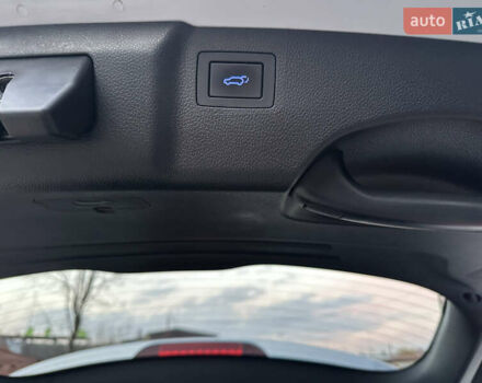 Серый Хендай Гранд Санта Фе, объемом двигателя 2.2 л и пробегом 162 тыс. км за 20700 $, фото 40 на Automoto.ua