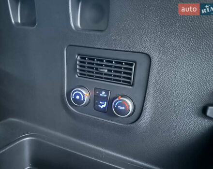 Серый Хендай Гранд Санта Фе, объемом двигателя 2.2 л и пробегом 162 тыс. км за 20700 $, фото 41 на Automoto.ua