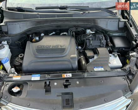 Сірий Хендай Гранд Санта Фє, об'ємом двигуна 2.2 л та пробігом 173 тис. км за 20900 $, фото 45 на Automoto.ua