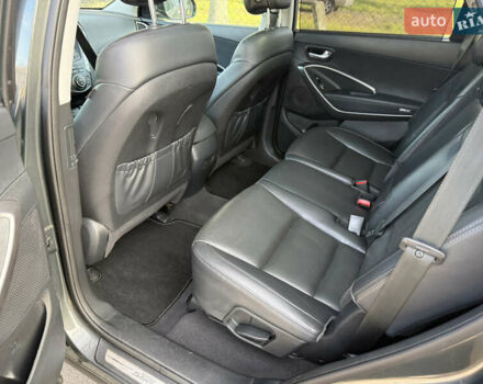 Сірий Хендай Гранд Санта Фє, об'ємом двигуна 2.2 л та пробігом 173 тис. км за 20900 $, фото 33 на Automoto.ua