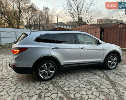 Серый Хендай Гранд Санта Фе, объемом двигателя 2.2 л и пробегом 162 тыс. км за 20700 $, фото 7 на Automoto.ua