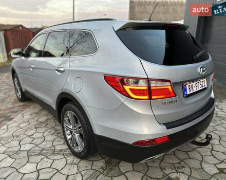 Серый Хендай Гранд Санта Фе, объемом двигателя 2.2 л и пробегом 162 тыс. км за 20700 $, фото 14 на Automoto.ua