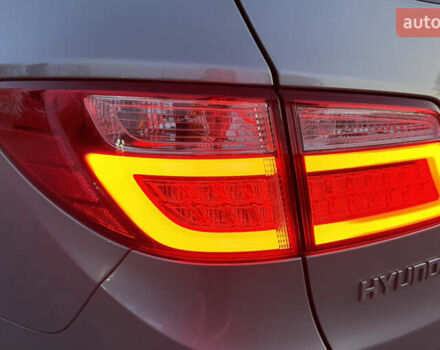 Серый Хендай Гранд Санта Фе, объемом двигателя 2.2 л и пробегом 132 тыс. км за 20999 $, фото 24 на Automoto.ua