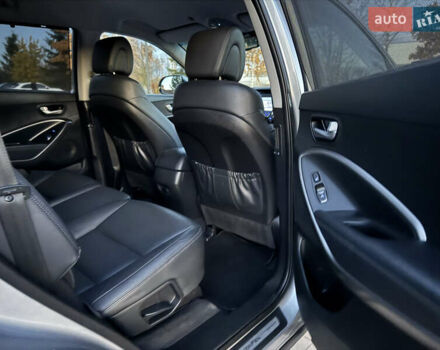 Серый Хендай Гранд Санта Фе, объемом двигателя 2.2 л и пробегом 132 тыс. км за 20999 $, фото 31 на Automoto.ua