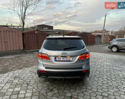 Серый Хендай Гранд Санта Фе, объемом двигателя 2.2 л и пробегом 162 тыс. км за 20700 $, фото 6 на Automoto.ua