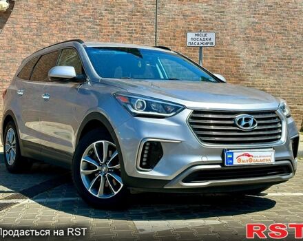 Сірий Хендай Гранд Санта Фє, об'ємом двигуна 3.3 л та пробігом 110 тис. км за 16000 $, фото 2 на Automoto.ua