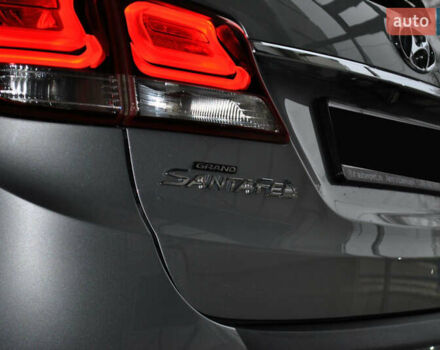 Серый Хендай Гранд Санта Фе, объемом двигателя 2.2 л и пробегом 119 тыс. км за 25900 $, фото 14 на Automoto.ua