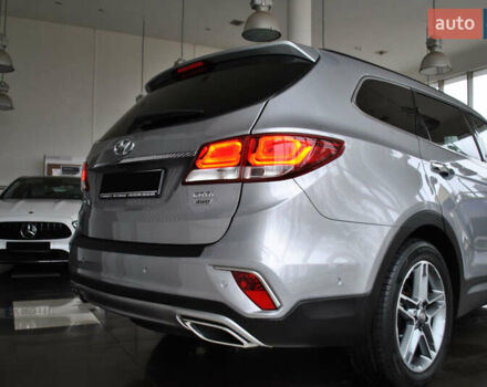Серый Хендай Гранд Санта Фе, объемом двигателя 2.2 л и пробегом 119 тыс. км за 25900 $, фото 17 на Automoto.ua