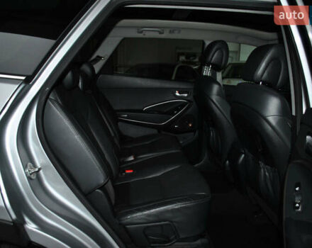 Серый Хендай Гранд Санта Фе, объемом двигателя 2.2 л и пробегом 119 тыс. км за 25900 $, фото 43 на Automoto.ua