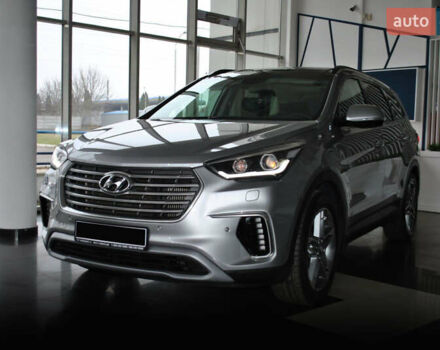 Серый Хендай Гранд Санта Фе, объемом двигателя 2.2 л и пробегом 119 тыс. км за 25900 $, фото 9 на Automoto.ua